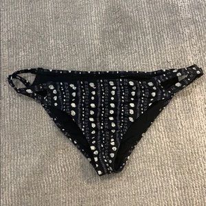 Black and white urban outfitters bikini bottoms